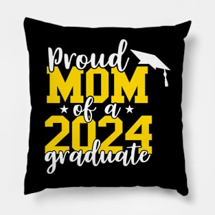 Proud Aunt Of A 2024 Graduate For Family Graduation Pillow