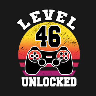 level 46 unlocked 46 Years Old retro 80s 46th Birthday gamer T-Shirt