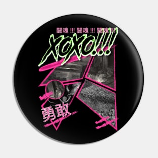 Misfits XOXO Pin