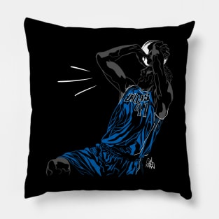 Dirk Pillow