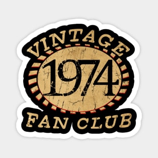 VINTAGE 1974 FAN CLB Magnet