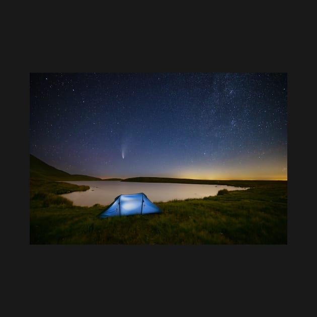 Comet NEOWISE over Llyn y Fan Fawr, Brecon Beacons by dasantillo