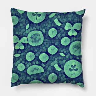 Scattered Clover 4 (MD23Pat004b) Pillow