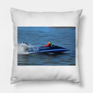 Powerboat Racing at Oulton Broad - OSY400 Yamato Class - Sean Woods Pillow