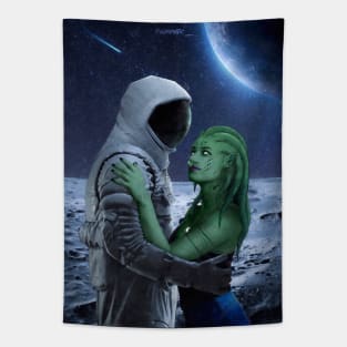 Astronaut love Tapestry