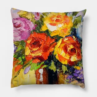 Bouquet of roses Pillow