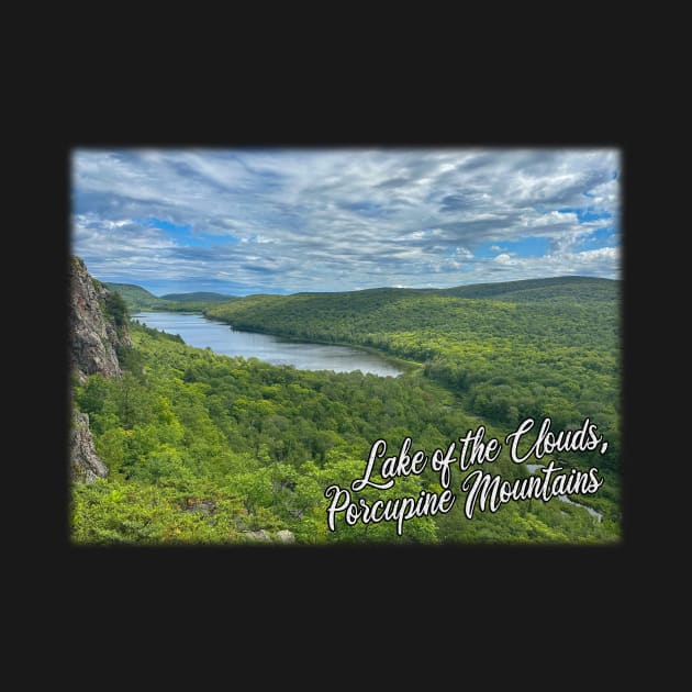 Lake of the Clouds in the Porcupine Mountains by gorff