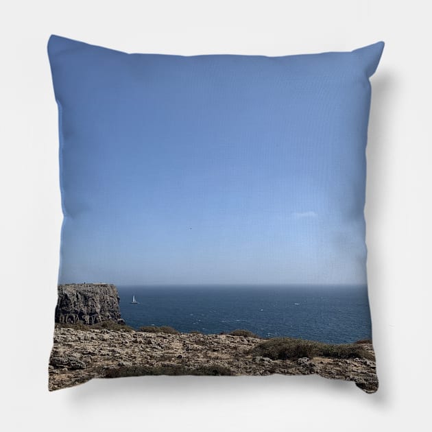 A cliff & the ocean Pillow by TPT98