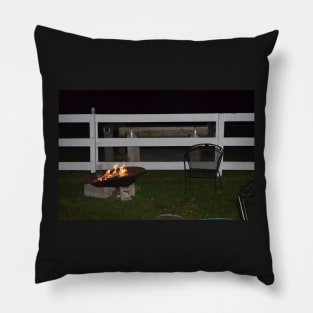 A night on the farm around the fire Pillow