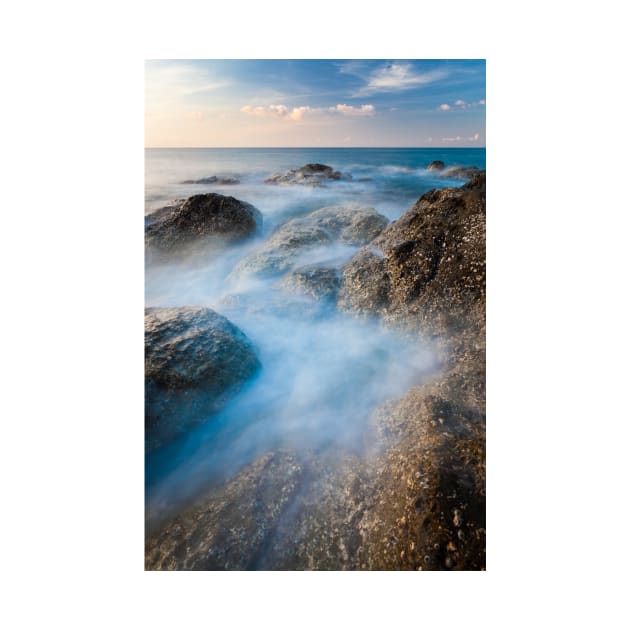 Waves and rocks long exposure by Juhku