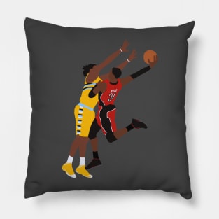 Terrence Ross Dunk over Kenneth Faried Pillow