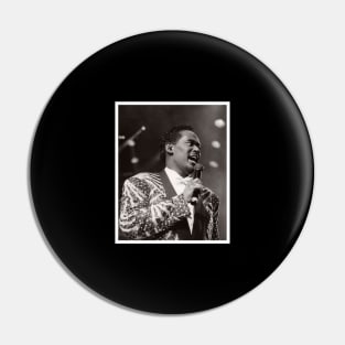 Luther Vandross Pin