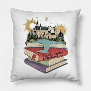 Booking Vintage, I've Live A Thousand Lives, Book Lover, Reading Books Pillow