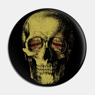 Corinthian Skull Pin