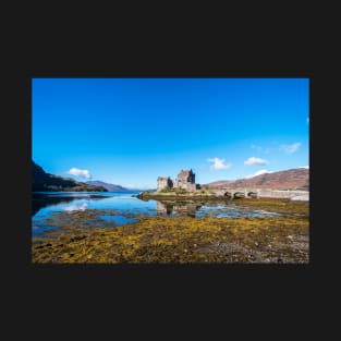 Eilean Donan Castle, Kyle of Lochalsh T-Shirt