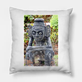 Dominican Republic Idol Pillow