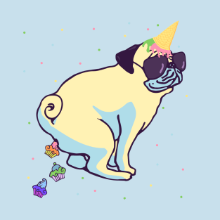 pug unicorn poops cupcakes T-Shirt