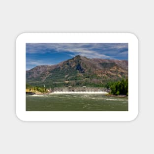 Bonneville Lock and Dam Magnet