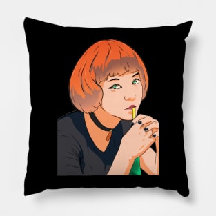 Thirsty girl Pillow