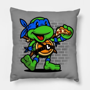 Vintage Leonardo Pillow