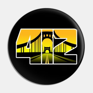 412 Black and Gold Bridge Pin