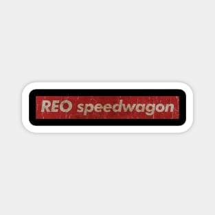 REO speedwagon - simple red vintage Magnet