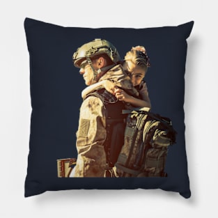 Welcome Home - Soldier returning home Pillow