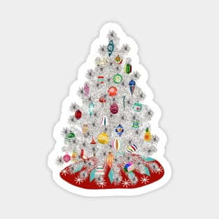 Classic Christmas: Aluminum Tree Magnet