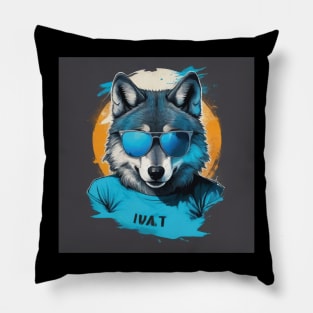 Meta wolf Tearing Pillow