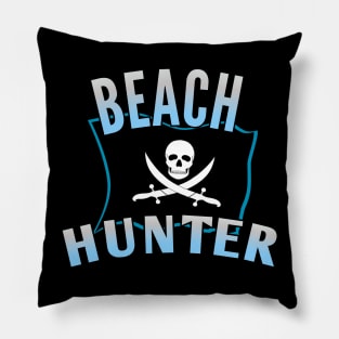 Metal detecting pirate beach Hunter Pillow