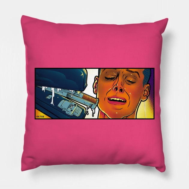 Alien stapler pop Pillow by KKTEE