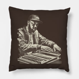 Beatmaker J Dilla - Paper Tape Pillow