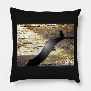 FISHY SUNSET SILHOUETTE Pillow