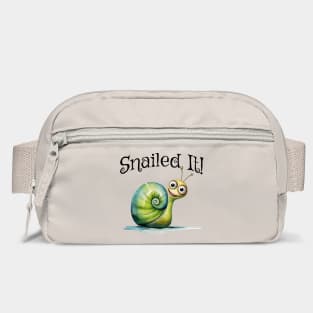 Snailed it! Happy little snail pun design Bag