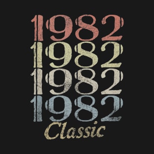 38th Birthday Gift 38 Years Old Retro Vintage 1982 Classic T-Shirt