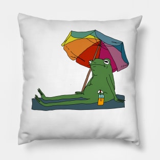 Frog at the beach Pillow