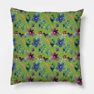 Watercolor Floral Pattern Pillow