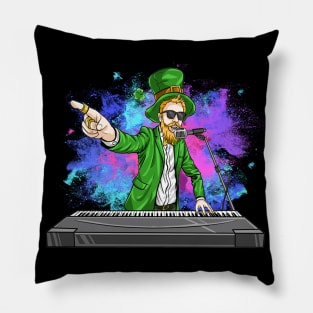 musician piano st patrick's day Pillow