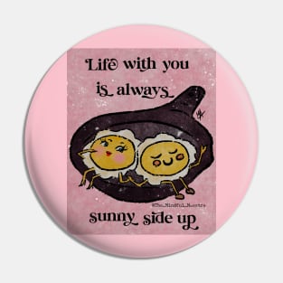 Happy Huevos Pin