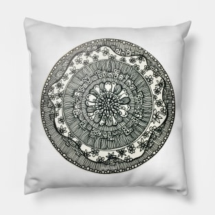 Black and White mandala Pillow