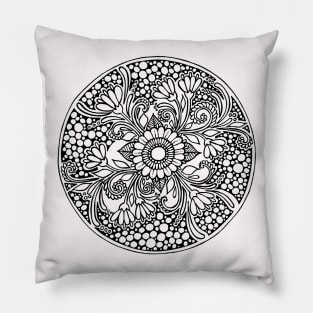 Zentangle Ring of Daisies Pillow