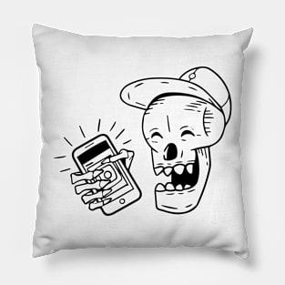 LAUGHING SKULL Pillow