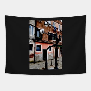 Kissing Lamp-post Tapestry