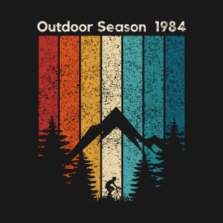 Outdoor Season 1984 Retro Cycling Outdoor Sports Retro Sunset Design T-Shirt