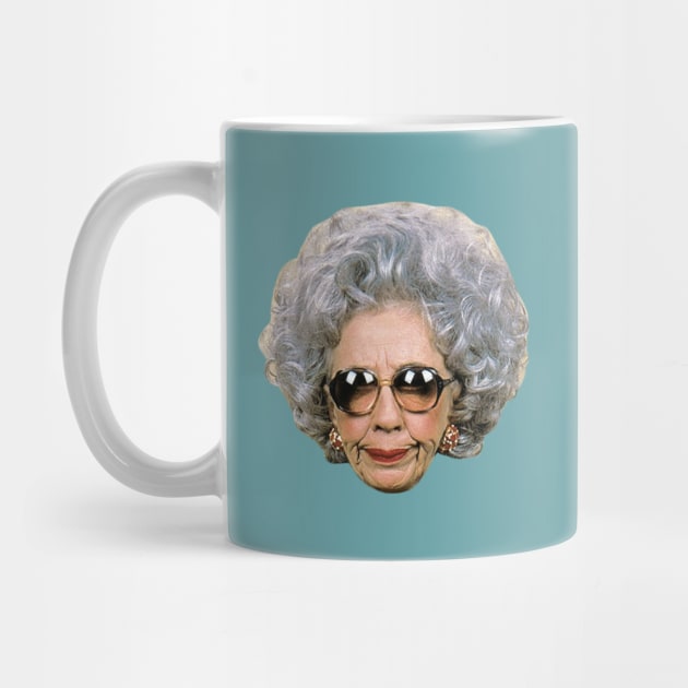 grandma yetta - The Nanny - Mug