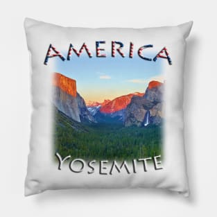 America - Yosemite National Park Pillow