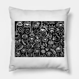 MANY FACES Pillow