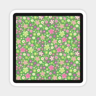 GREEN PURPLE VINTAGE FLORAL RETRO FUN Magnet