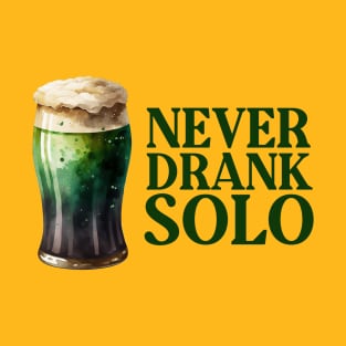 NEVER DRANK SOLO: THIS STOUT STARTS THE CRAIC T-Shirt