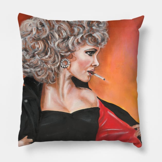 Sandy Pillow by Svetlana Pelin